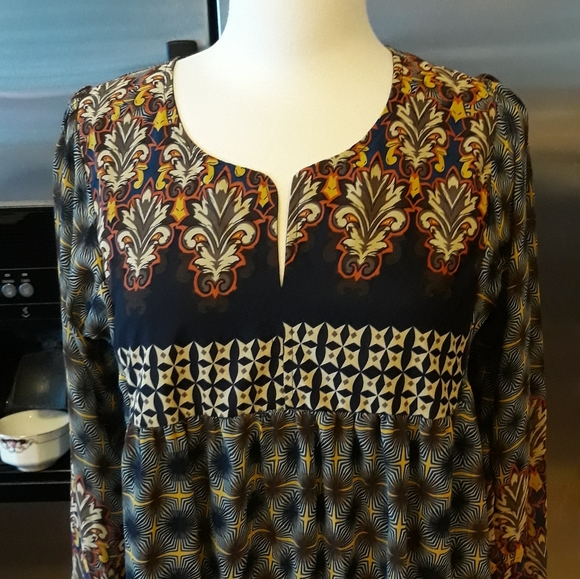 Reborn Dress.             A-34 - Picture 9 of 9